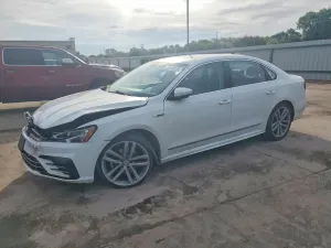 Volkswagen Passat 1.8L 4 2017