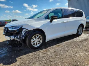 Chrysler Pacifica 3.6L 6 2025