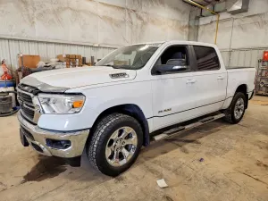 RAM 1500 5.7L 8 2021