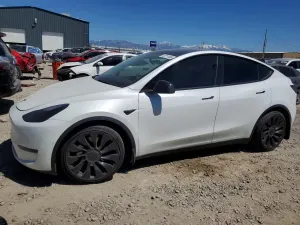 Tesla Model Y 2022