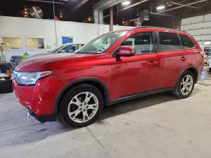 Mitsubishi Outlander 2.4L 4 2015