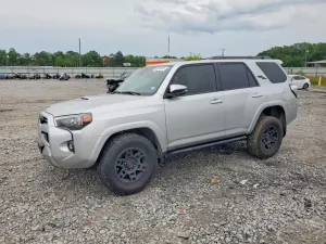 Toyota 4Runner 4.0L 6 2023