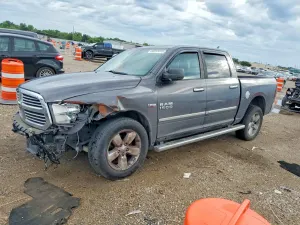 RAM 1500 5.7L 8 2015
