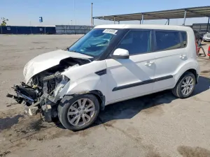 Kia Soul 2.0L 4 2013