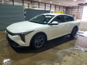 Kia K4 2.0L 4 2025