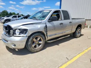Dodge RAM 5.7L 8 2006