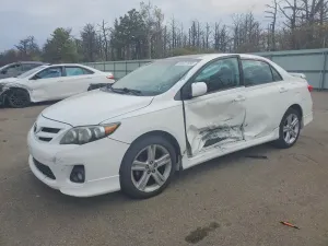 Toyota Corolla 1.8L 4 2013