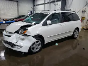 Toyota Sienna 3.3L 6 2004