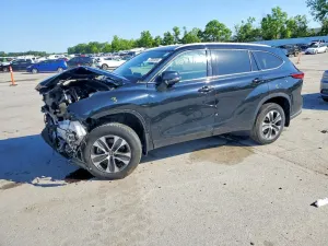 Toyota Highlander 3.5L 6 2022
