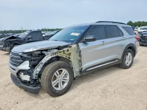 Ford Explorer 2.3L 4 2024
