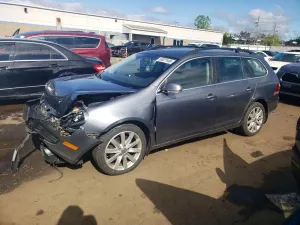 Volkswagen Jetta 2.0L 4 2014