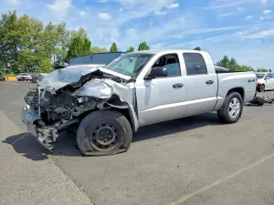 Dodge Dakota 4.7L 8 2006