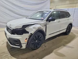 Volkswagen Tiguan 2.0L 4 2021