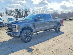 Ford F-350 6.7L 8 2026