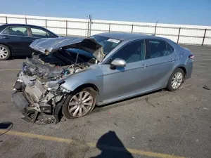 Toyota Camry 2.5L 4 2020