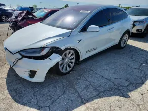 Tesla Model X 2020