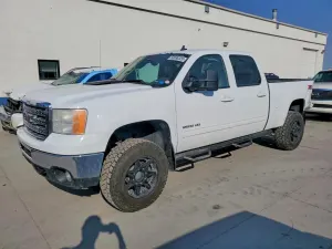 GMC Sierra 6.6L 8 2014