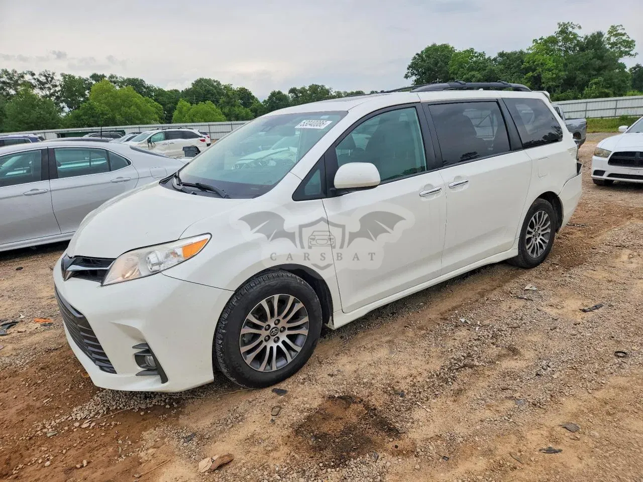 Toyota Sienna 3.5L 6 2020
