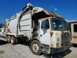 Autocar Xpeditor 11.9L 6 2023
