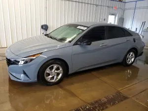 Hyundai Elantra 2.0L 4 2021