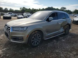 Audi Q7 3.0L 6 2017