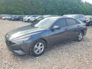 Hyundai Elantra 2.0L 4 2021