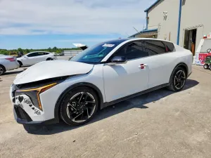 Kia K4 2.0L 4 2025