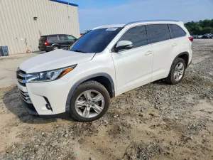 Toyota Highlander 3.5L 6 2019