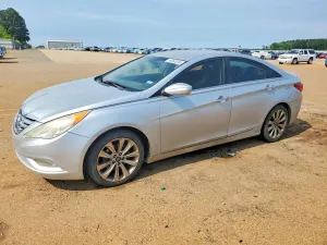 Hyundai Sonata 2.4L 4 2013