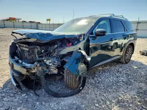 Nissan Pathfinder 3.5L 6 2023
