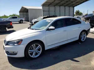 Volkswagen Passat 2.0L 4 2014