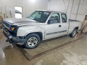 Chevrolet Silverado 1500 4.3L 6 2004