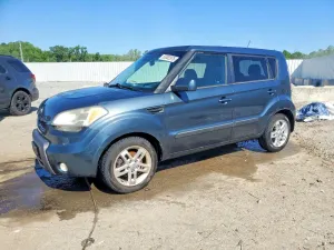 Kia Soul 2.0L 4 2011
