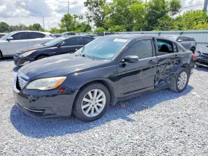Chrysler 200 2.4L 4 2013