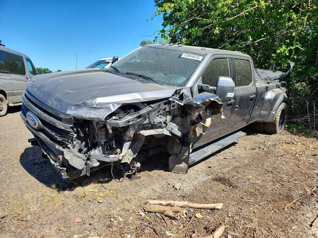Ford F-350 6.7L 8 2022