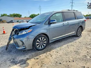 Toyota Sienna 3.5L 6 2020