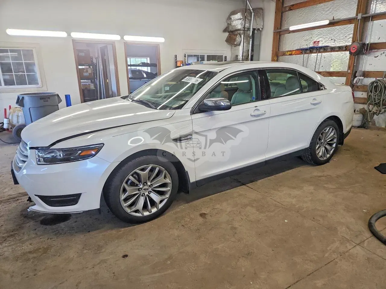 Ford Taurus 3.5L 6 2019