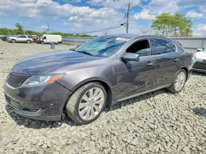 Lincoln MKS 3.5L 6 2015