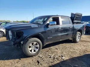 RAM 1500 5.7L 8 2021