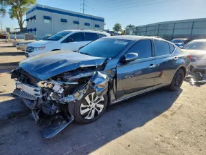 Nissan Altima 2.5L 4 2019