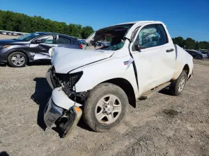 Toyota Tundra 5.7L 8 2007