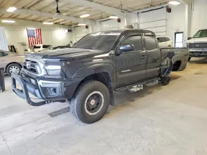 Toyota Tacoma 2.7L 4 2014