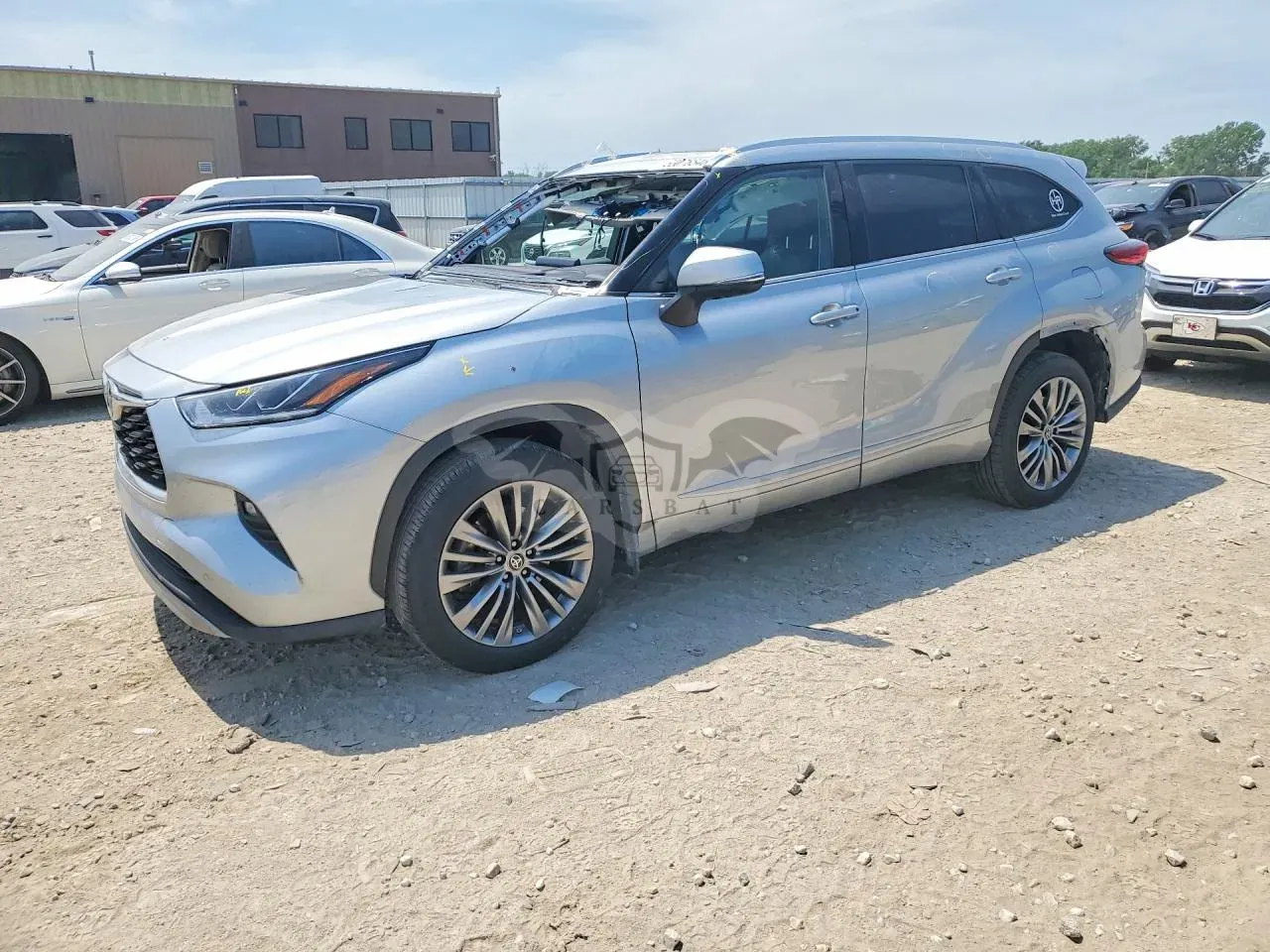 Toyota Highlander 3.5L 6 2021