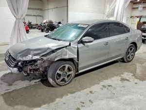 Volkswagen Passat 2.5L 5 2012