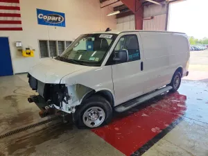Chevrolet Express 4.3L 6 2021
