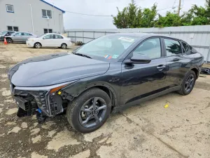 Kia K4 2.0L 4 2025