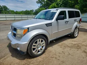 Dodge Nitro 3.7L 6 2010