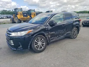 Toyota Highlander 3.5L 6 2019