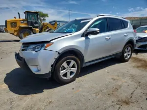 Toyota Rav4 2.5L 4 2015