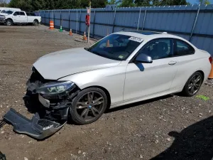 BMW 2 Series 3.0L 6 2015